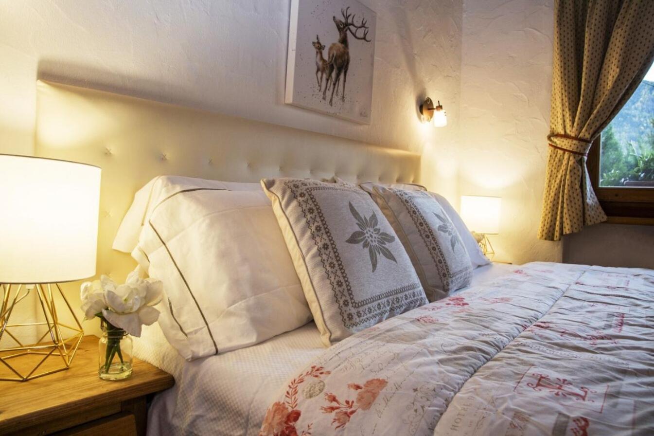 Bijoux Des Alpes - Mont Blanc Village La Salle Zimmer foto