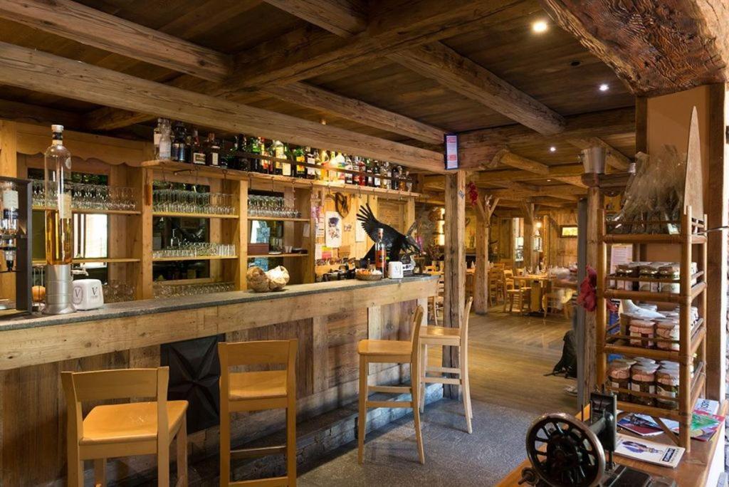 Bijoux Des Alpes - Mont Blanc Village La Salle Exterior foto